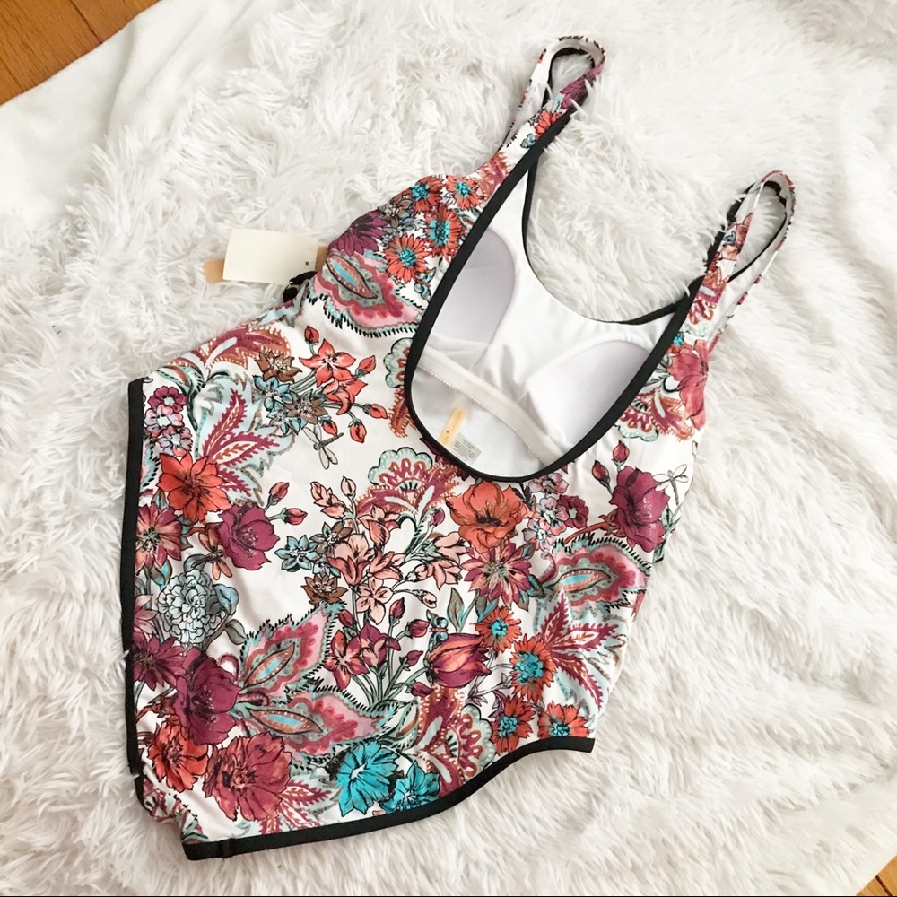 Gibson Latimer Floral One Piece Swimsuit NWT ✨ - Picture 3 of 7